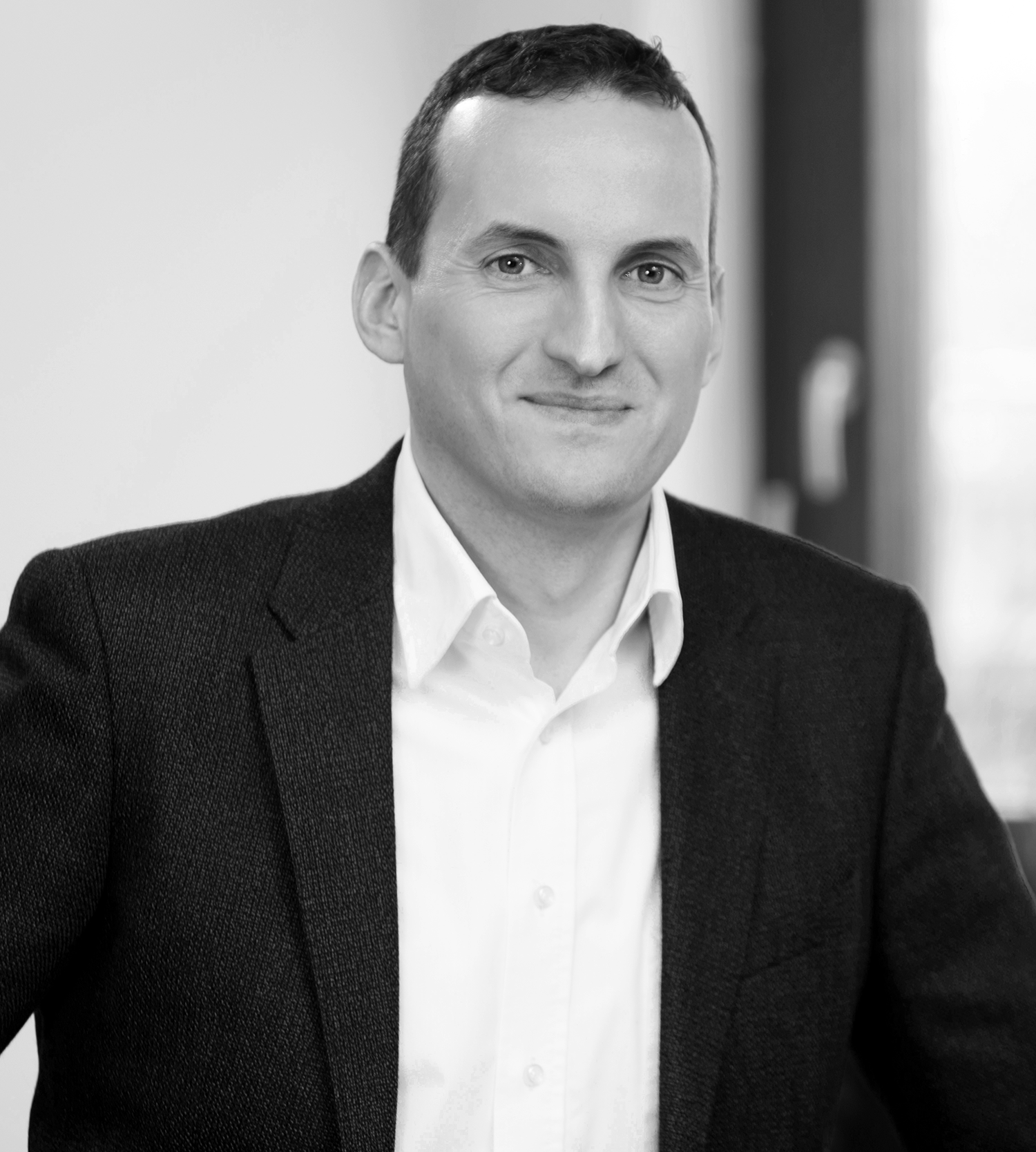 Sascha Naunovic, CFO, Cubro Network Visibility Sascha Naunovic, CFO, Cubro Network Visibility